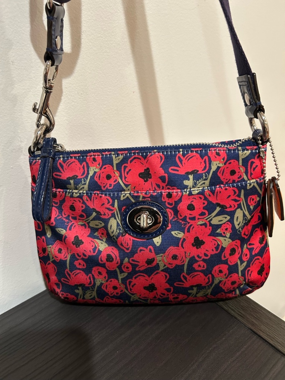 Coach Poppy "Poppy Dream" Floral Crossbody Bag EUC